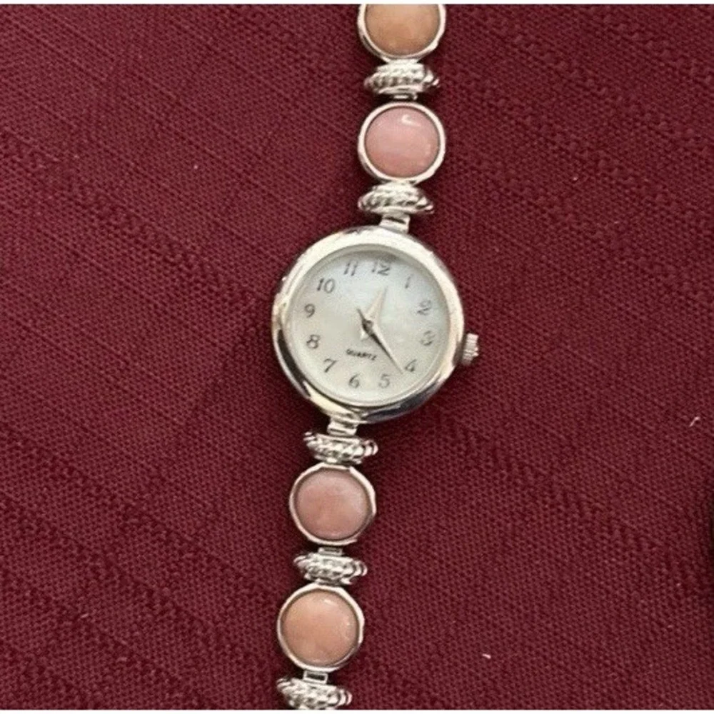 CLASSIC‎ VINTAGE STERLING SILVER CORAL COLOR QUARTZ WATCH 7.25